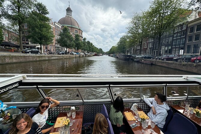 Amsterdam Cheese and Wine Canal Cruise - Jordaan from the water: garden streets and working-class canals
