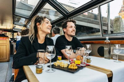 Amsterdam: Cozy Cheese & Wine Cruise Tasting Experience - Dutch Cheese Platter Pairings: What You’ll Actually Taste