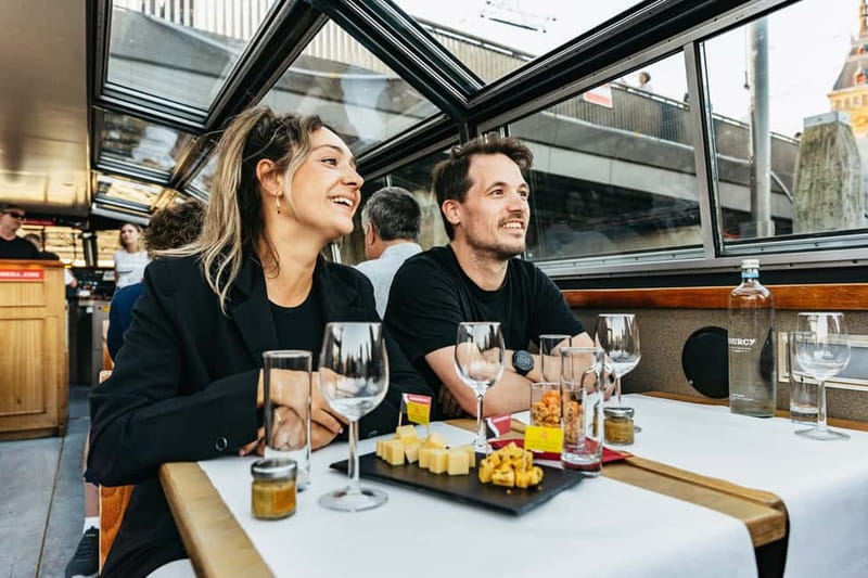 Amsterdam: Cozy Cheese & Wine Cruise Tasting Experience - Dutch Cheese Platter Pairings: What You’ll Actually Taste