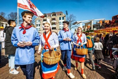 Amsterdam: Experience Edam, a Cheese Tasting, and a Windmill - Getting There: North Holland UNESCO Roads and a Smooth Ride