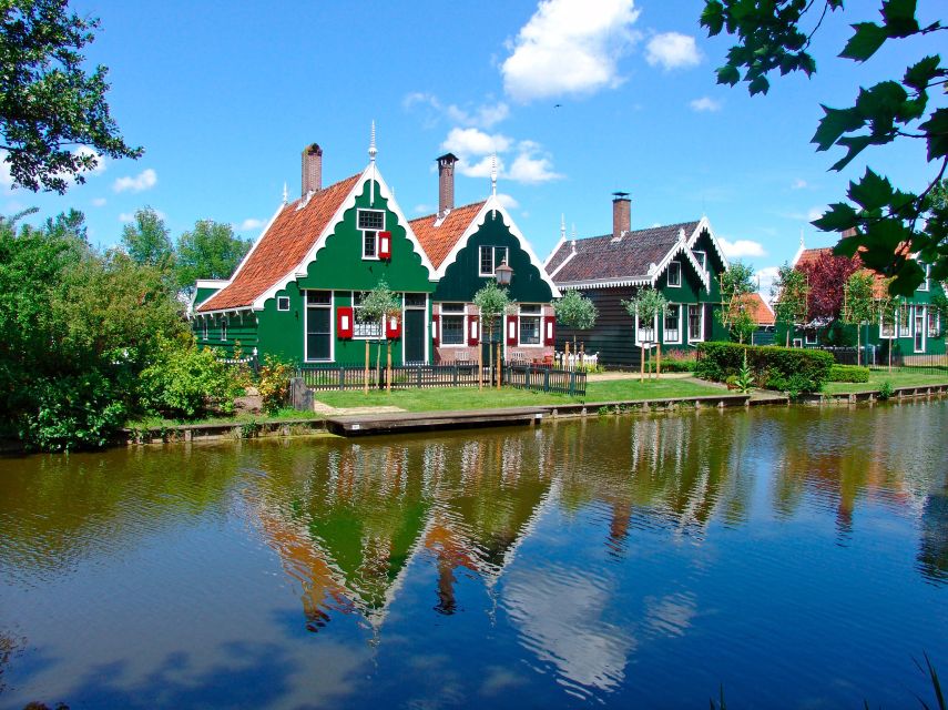 Amsterdam: Guided Zaanse Schans, Windmills & Cheese Tour - Zaanse Schans in 3.5 hours: a smart half-day escape from Amsterdam