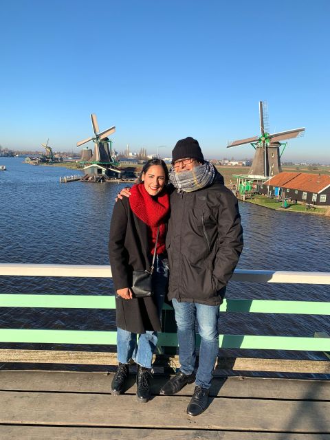 Amsterdam: Guided Zaanse Schans, Windmills & Cheese Tour - Catharina Hoeve cheese farm: tasting the good stuff without the pressure
