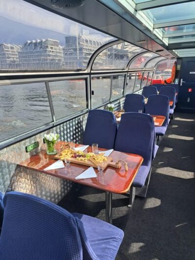 Amsterdam: Luxury Cheese & Wine Canal Cruise - Finding the boat: H’Art Museum dock check-in