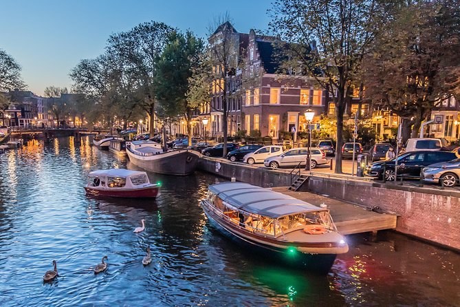 Amsterdam Small-Group Evening Canal Cruise Including Wine, Craft Beer, Cheese - Timing and Duration: 90 Minutes That Doesn’t Drag