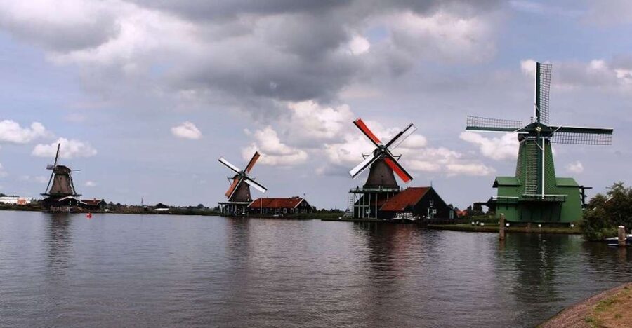 Amsterdam: Volendam, Windmill, and Cheese Farm Private Tour - Zaanse Schans First: Traditional Houses and Mills You Can Actually Read