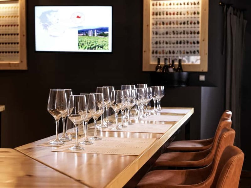 Athens: Acropolis Wine Tasting with Cheese and Olives - Should you book Athens Wine Tasting with Cheese and Olives?