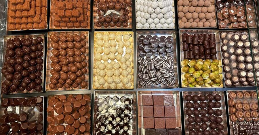 Basel: Cheese, Chocolate and Pastry Food Tour - Why the cheese lesson improves the tasting (and what to listen for)