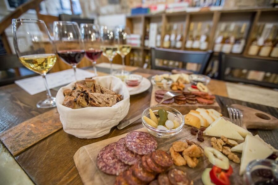 Budapest: Wine, Cheese, and Charcuterie Tasting - Key Things To Know Before You Go