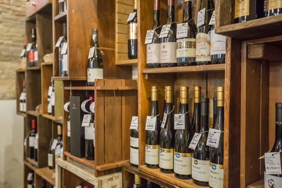 Budapest: Wine, Cheese, and Charcuterie Tasting - The 5-Wine Lineup: A Simple Way to Understand Hungarian Wine