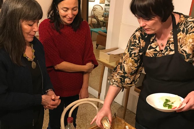 Build A Catalan Charcuterie Cheese Board & Wine Pairing (V/VG Options) - Building Your Board: The Catalan Ingredients You’ll Assemble