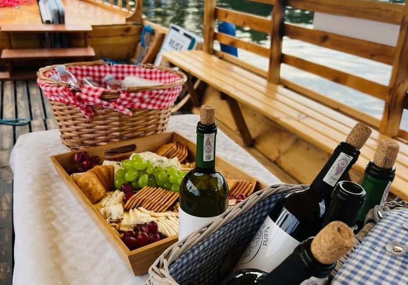 Bydgoszcz: River Cruise with local Wine and Cheese Tasting - Key things that make this cruise worth your time