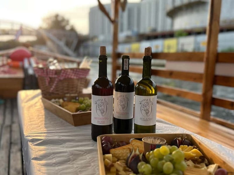 Bydgoszcz: River Cruise with local Wine and Cheese Tasting - From Wyspa Młyńska to Old Port: the Brda River viewpoint