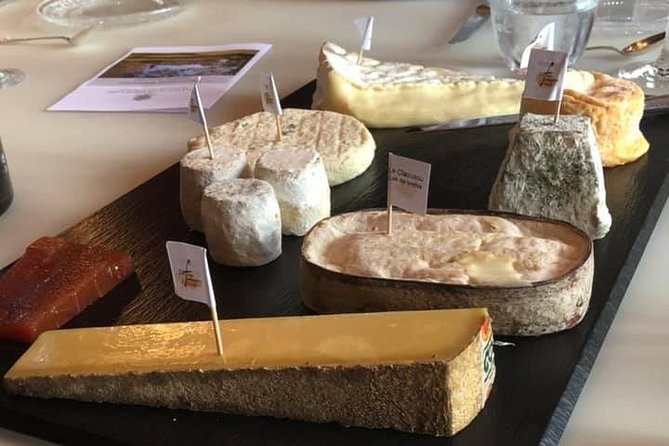Cheese and Wine Accord Tour at Château de Champ-Renard - Cheese and Wine Pairing: How the Tastings Feel on the Ground