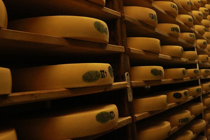 Cheese, Chocolate and Wine in the Bern Region from Luzern - Key highlights worth circling