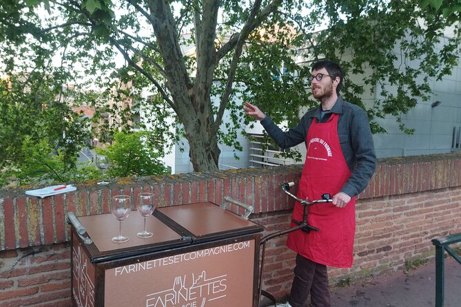 Cheese food-tour through downtown Toulouse - Fondation Bemberg: art, courtyard calm, and pastel pigment talk