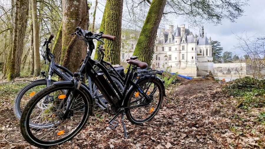 Chenonceau: guided ebike ride and wine & cheese picnic lunch - Price and value: what you get for $97 per person
