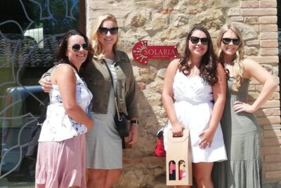 Cities, Cheese and Wine Tour in Pienza & Montepulciano - Montepulciano: artisan center first, then optional wine underground