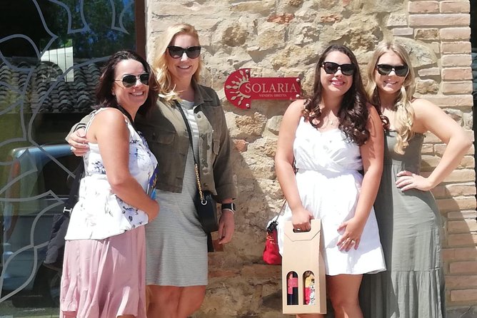 Cities, Cheese and Wine Tour in Pienza & Montepulciano - Montepulciano: artisan center first, then optional wine underground