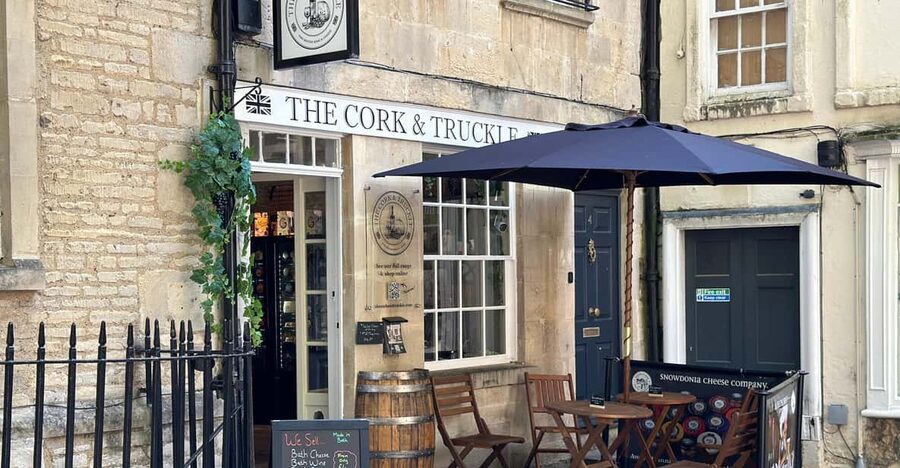 City of Bath: British Wine and Cheese Tasting Experience - Inside The Cork and Truckle: where the tasting starts in Bath