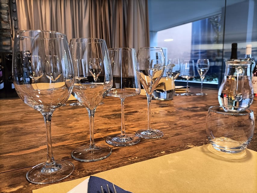 Como: Wine Tasting Experience with Cheese and Cold Cuts - Private tasting at Enoteca Capitan Drake: when exclusivity makes sense