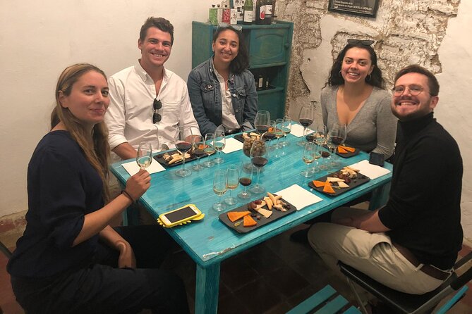Cordoba sunset, local wine & cheese tasting - What makes this Córdoba wine & cheese evening work