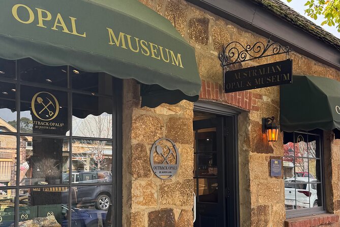 "Discover Hahndorf: Wine, Cheese, Beer, Shops & Lunch Day Trip" - Haus Restaurant lunch in Hahndorf: hearty German-style comfort with wine or beer