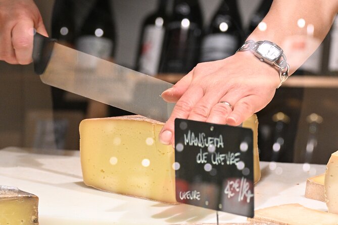 Discover our Terroirs and Tasting Cheese and Wine - Inside the Cheese Cellar: How the Hour Unfolds