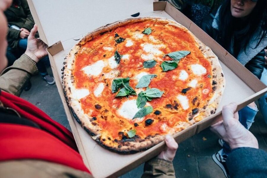 Edinburgh: Cheese Crawl with Local Guide - Herbie of Edinburgh: when the quiz starts to make sense