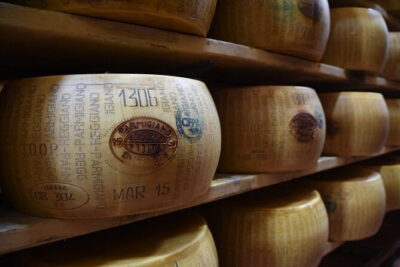 Ferrari Parmesan Cheese Balsamic Vinegar wine & food PRIVATE TOUR from FLORENCE - Castelvetro di Modena: how DOP balsamic and Parmigiano fit together