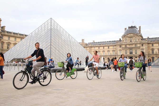 First Day Bike Tour, Top Sights, hidden gems, Wine&Cheese picnic - Louvre time without the full museum commitment