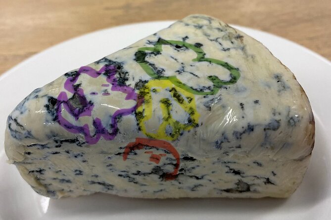 Fortune Reading with Cheese in Chicago - Key Highlights Worth Planning For