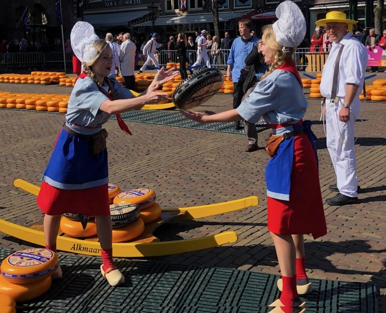 From Amsterdam; Alkmaar Cheese market & Zaanse Schans - Group size and pace: the practical side of the experience