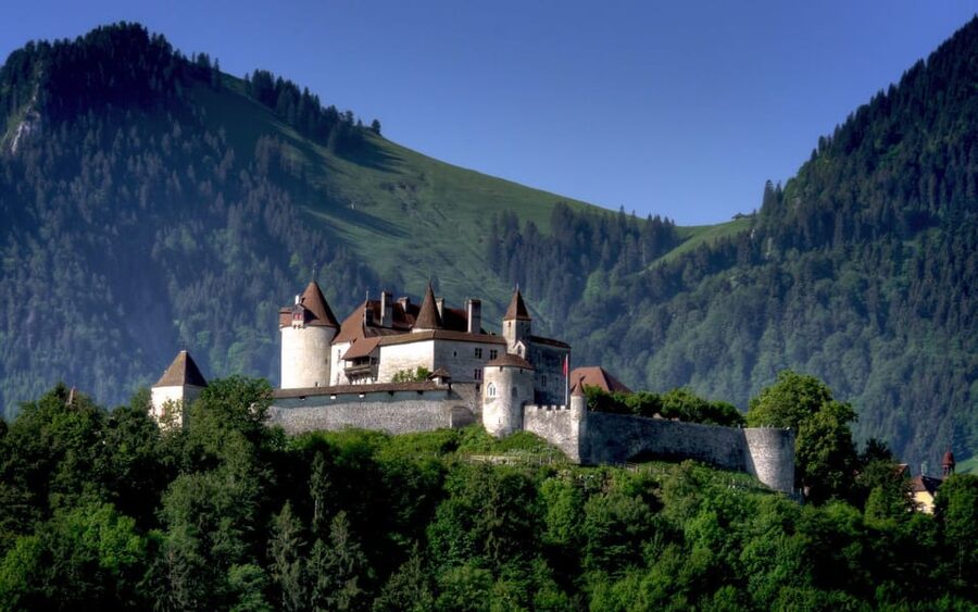 From Geneva: Gruyères Private Tour Cheese & Chocolat Factory - The 9-Hour Structure: How the Timing Really Feels