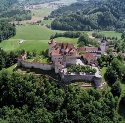 From Geneva: Gruyères Tour with Cheese & Chocolate Factories - Maison Cailler: guided chocolate tour and tastings that matter