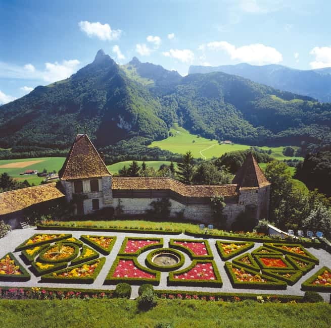 From Geneva: Gruyères Tour with Cheese & Chocolate Factories - Price and logistics: is $200 good value for this day?