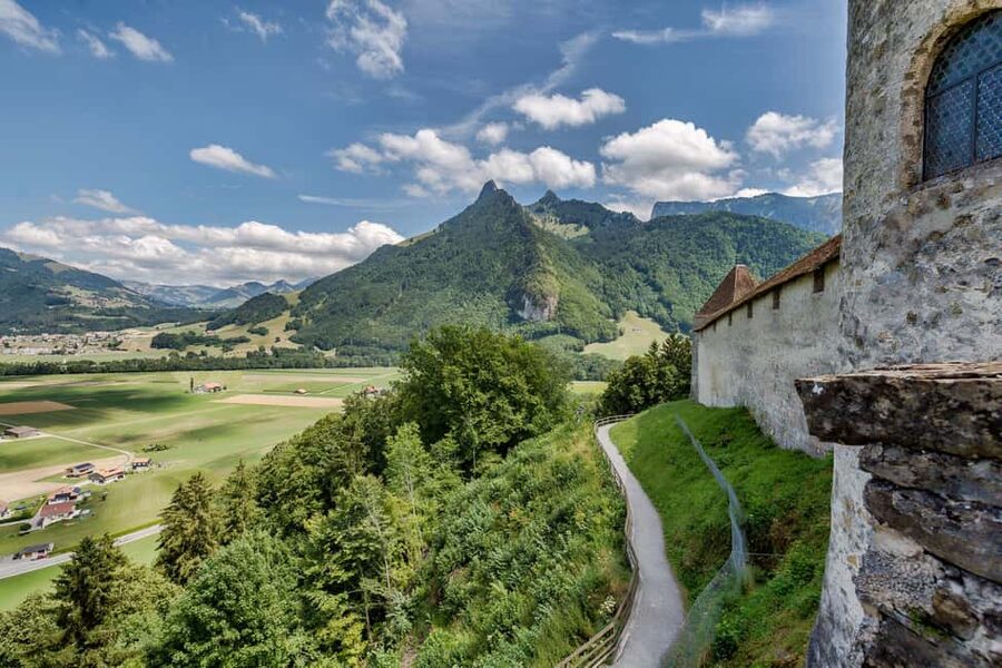 From Lausanne: Gruyères Tour with Chocolate & Cheese Tasting - The Swiss Countryside Atmosphere on the Way In and Out