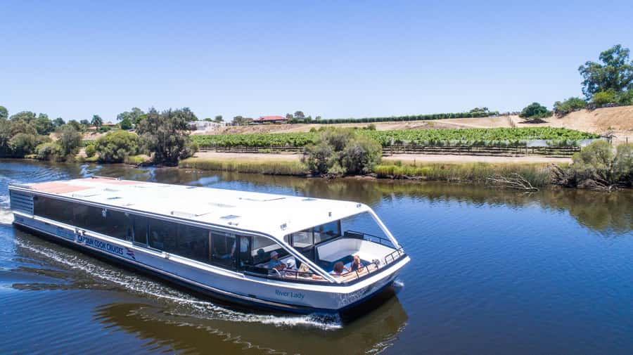 From Perth: Swan Valley Cruise, Winery, Cheese & Lunch - Wine Tasting on the Cruise: Service With Context