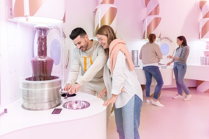 From Zurich: Rhine Falls, Chocolate and cheese factory (KTZ373) - Appenzeller Schaukäserei: tasting cheese and learning the process