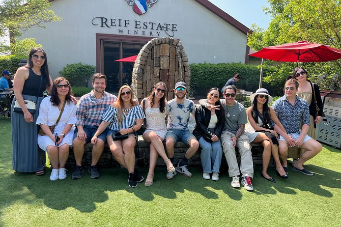 Full-Day Group Wine Tour (with cheese and charcuterie) in Niagara-on-the-Lake - Stop 1: De Simone Vineyards and the appeal of estate-only wines