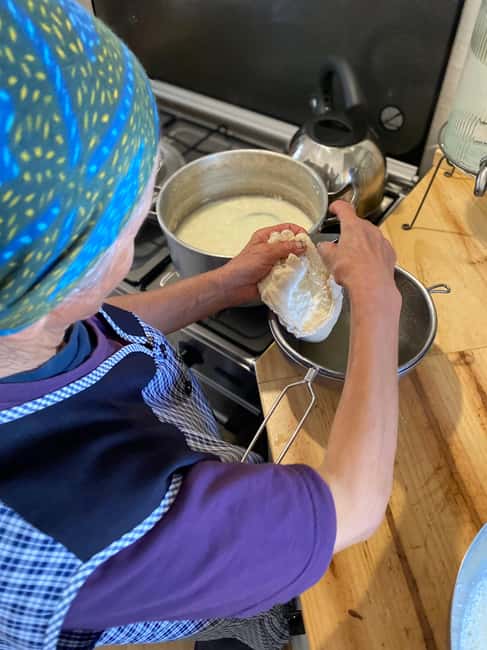 Goat Cheese Making Workshop with Tasting - The 2-Hour Flow: How the Goat Cheese Workshop Works