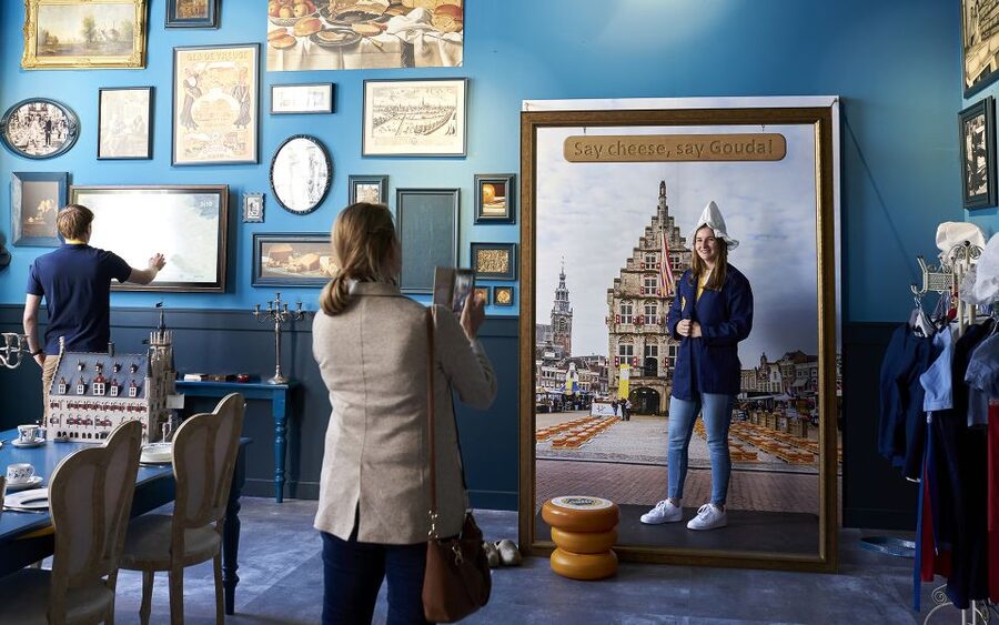 Gouda: Gouda Cheese Experience Entry Ticket - Key things you’ll notice