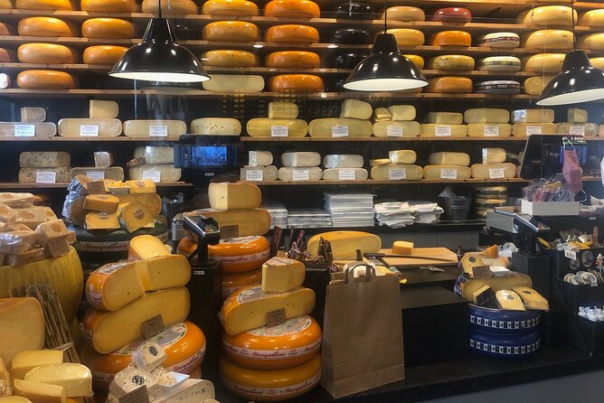Gouda, Witches & Cheese - Private Day Tour - Gouda Walking Tour: De Waag, Town Hall, and Sint Jan