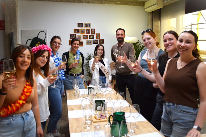Gourmet Experience: Tasting of Spanish Cheese and Exclusive Wines - The Cheese Board: Mahón, Manchego, Murcia in Wine, San Simón da Costa