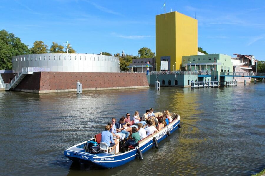 Groningen: Evening Cheese and Wine cruise - Key things to know before you go