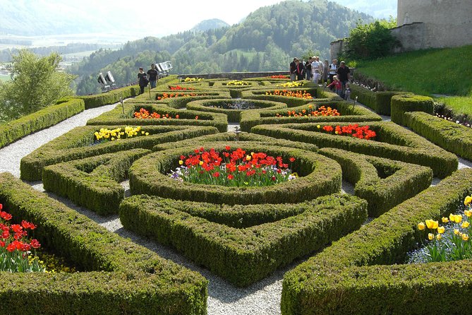 Gruyères Tour from Geneva With Train, Chocolate and Cheese - Lunch, Snacks, and What You’ll Want Between Tastings