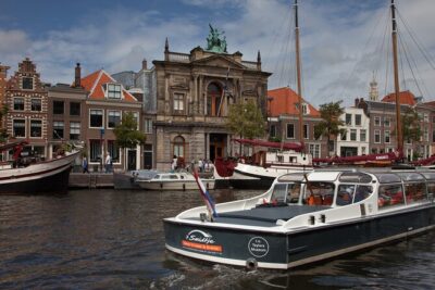 Haarlem Cheese and Wine Cruise - Stop 1: Spaarne River Views and Passing Molen ’De Adriaan’