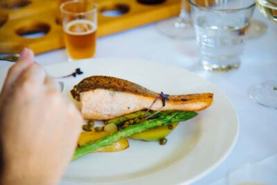 Hunter Valley: Wine, Spirits, and Cheese Tour with Lunch - Getting Picked Up in Cessnock or Pokolbin: The 6-Hour Flow