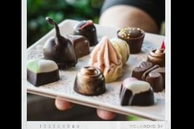 Hunter Valley Wines, 2-Course Lunch, Cheese & Chocolate Tour - Binnorie Dairy Lovedale cheese course: the final course finish