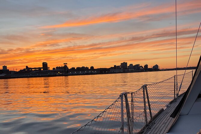 JFarwell Sunset Wine and Cheese Yacht Sailing - A sunset sail that actually feels like a tour