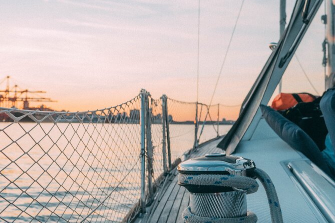 JFarwell Sunset Wine and Cheese Yacht Sailing - Comfort on board: what to expect if the water isn’t perfect